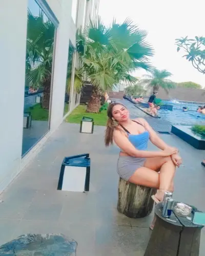 Escort Vinukonda